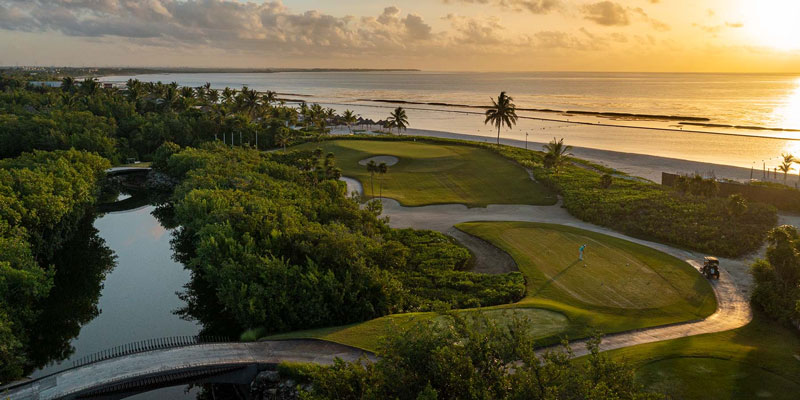 The Best Golf Communities in the Riviera Maya for Luxury Living