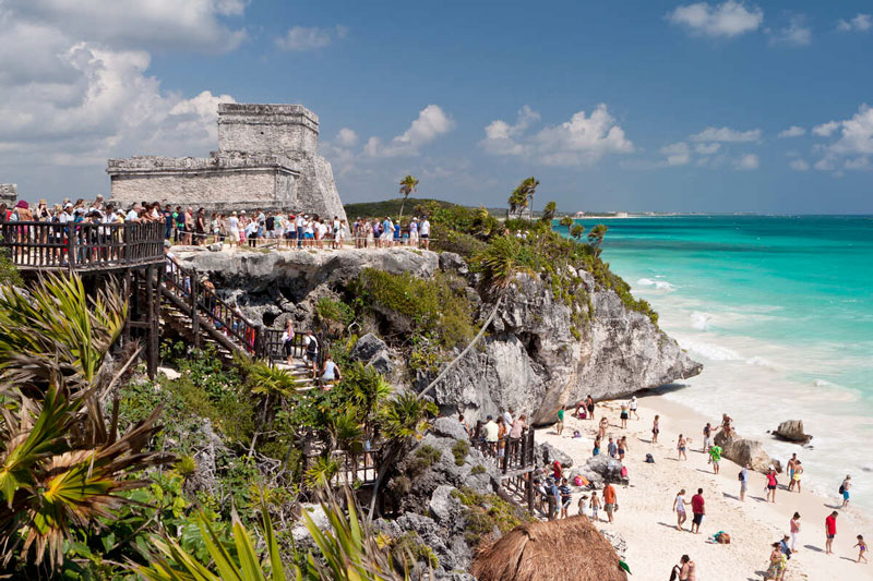 Mexico’s Tourism Smashes Pre-Pandemic Levels in 2023 