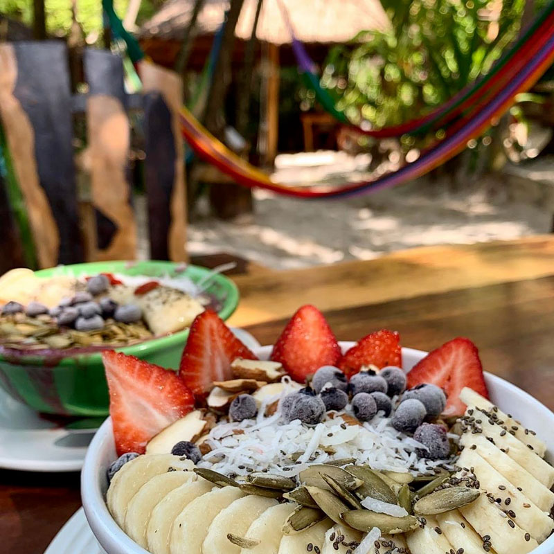 Top Places to Eat in Puerto Vallarta (with VEGAN Options!)