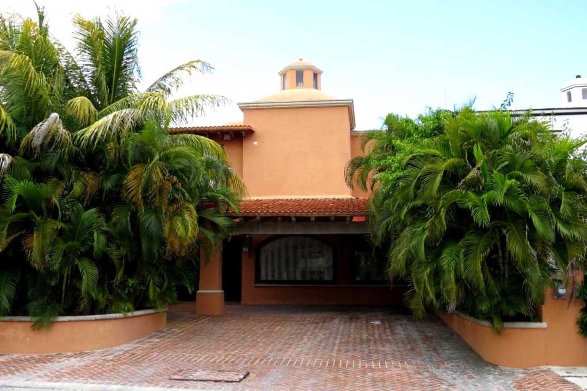 Casa Mora Cancún