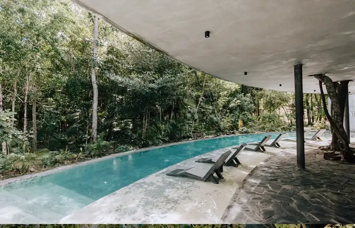 BAJO CIELO TOWNHOUSE 