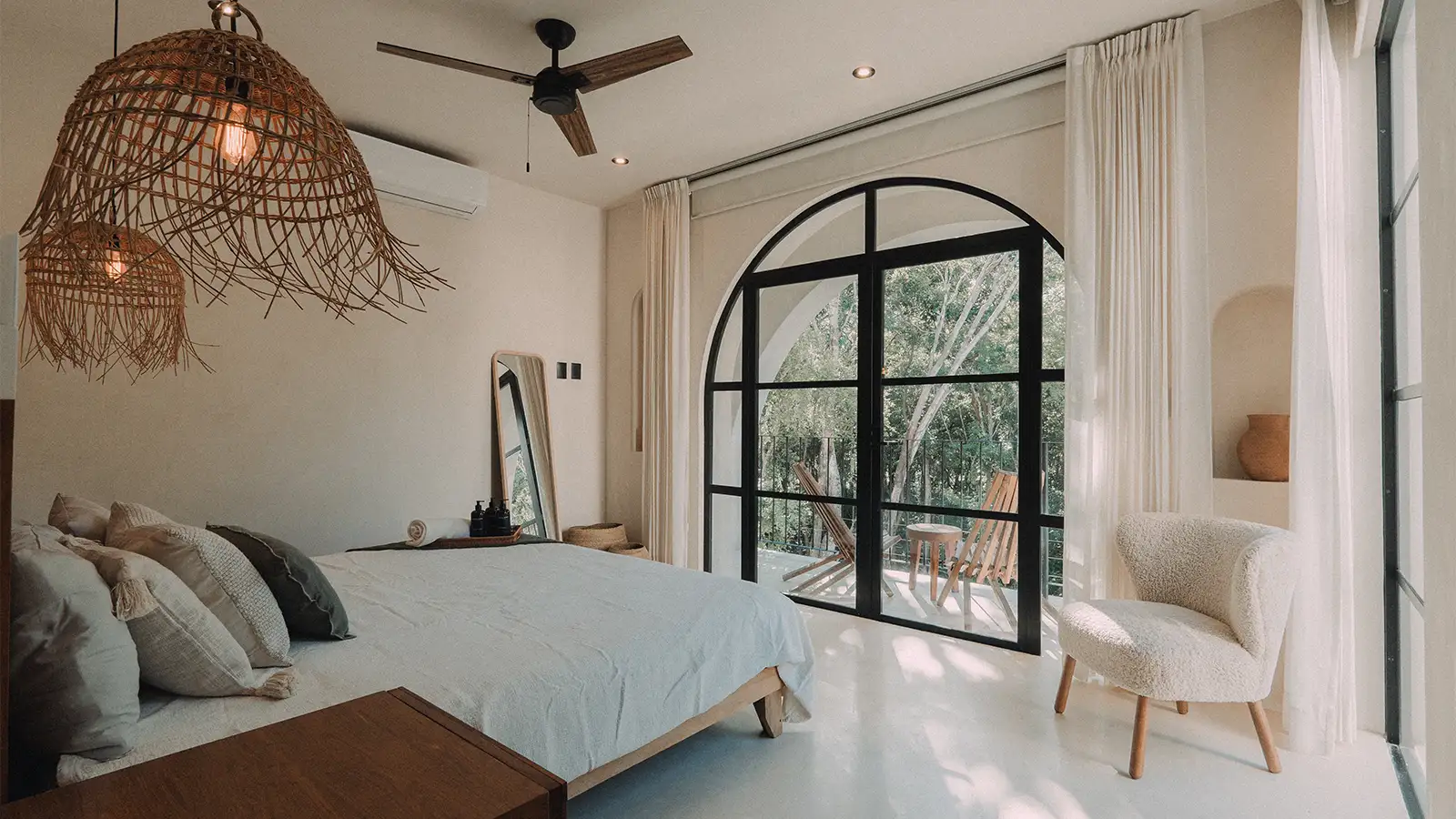 TORANA VILLA