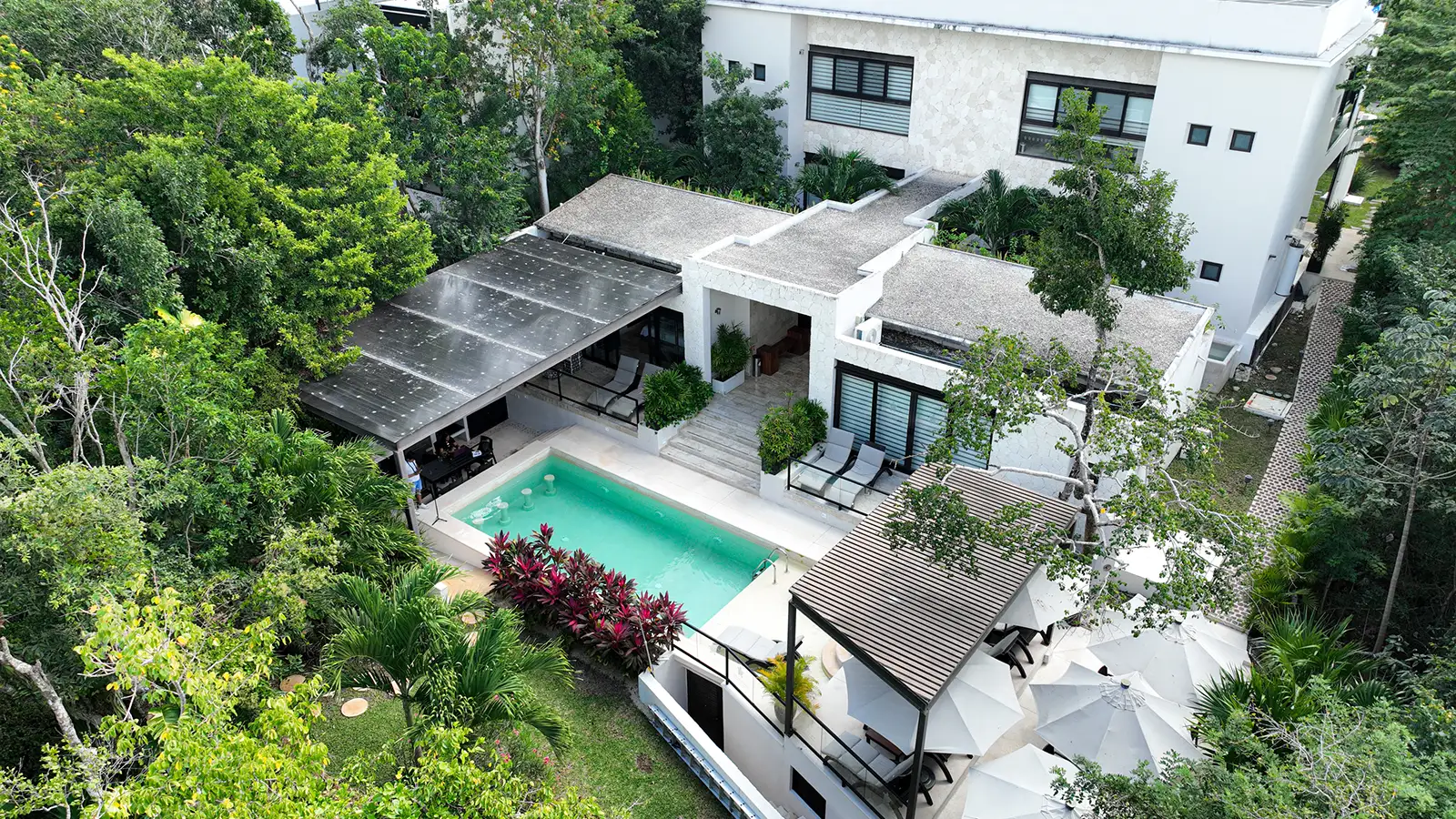 XAHA VILLAS  